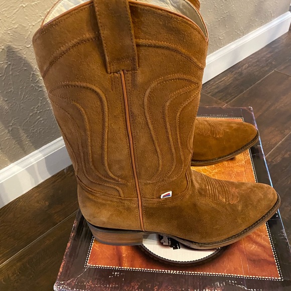 Rockin Leather Suede Cowboy Boots - Picture 4 of 12